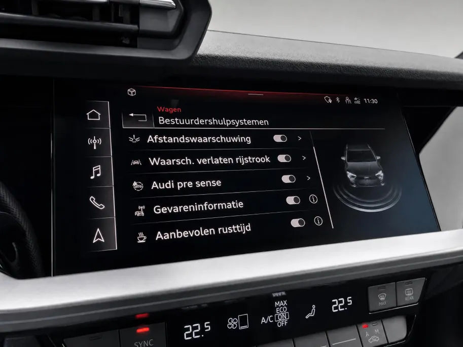 Audi A3 Sportback 40 TFSIe 150kW/204PK S Line · Panoramadak · Leder · Camera · Apple/Android Car Play · Drive select