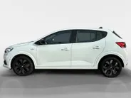 Dacia Sandero 90PK TCe Journey | Camera | Dode Hoek Detectie | Climate Control | Parkeersensoren | Apple CarPlay/Android Auto | Cruise Control | Full LED | 12 Maanden BOVAG Garantie