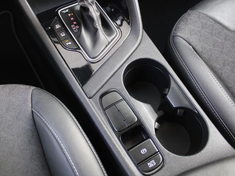 Kia Niro 1.6 GDi PHEV DynamicLine | Plug-in Hybride | Camera | Cruise adapt. | Clima | Navi | Parkeersensor v+a | Apple Carplay/Android Auto | 16' LM | Dealeronderhouden |