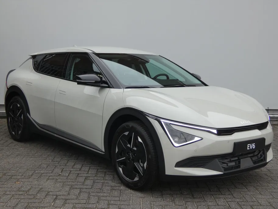 Kia EV6 63kWh 170pk RWD Light Edition | IN BESTELLING IN MEERDERE KLEUREN!