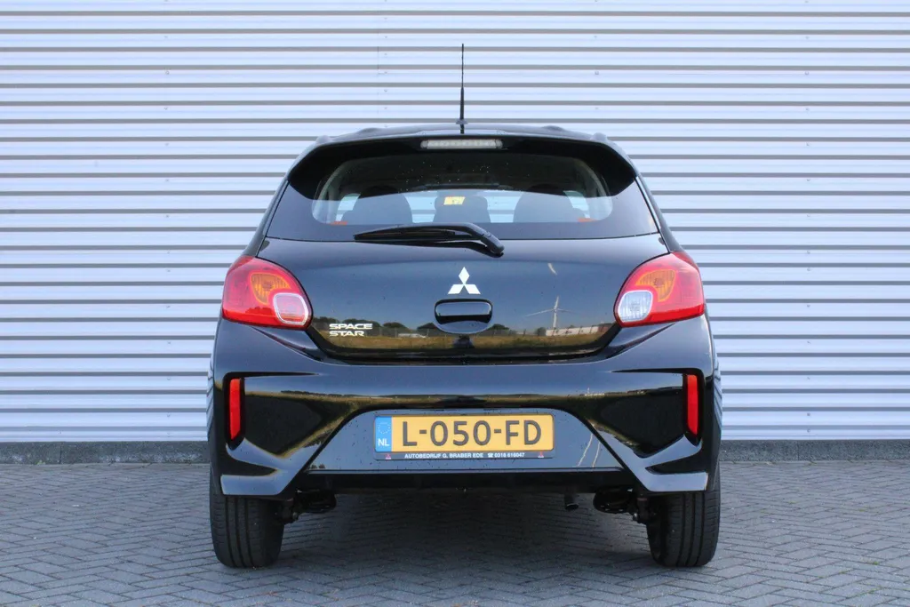 Mitsubishi Space Star 1.0 Cool+ | 15' LM Velgen | Airco | 5 Jaar Garantie |