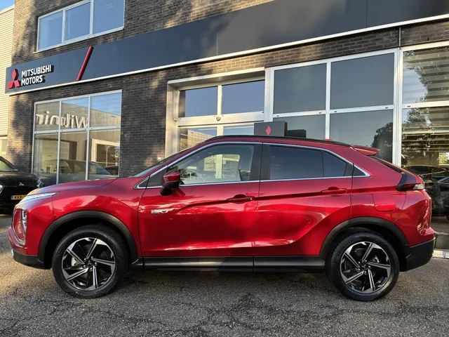 Mitsubishi Eclipse Cross 2.4 PHEV First Ed.
