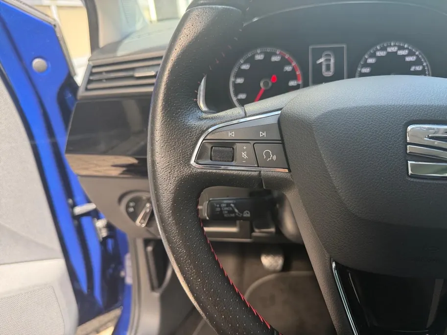 SEAT Ibiza 1.0 TSI FR Business Intense | Camera | Parkeersensoren | Apple Carplay & Android Auto | Cruise & Climate Control | Navigatie | 12 Maanden BOVAG Garantie