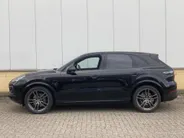 Porsche Cayenne 3.0 E-Hybrid 340KW met Panoramadak