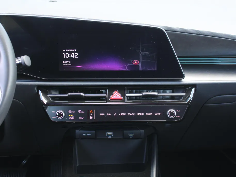 Kia Niro 1.6 GDi Hybrid DynamicLine | Camera | Clima | Cruise | Navi | 16" LM | Keyless | Apple Carplay/Android Auto |