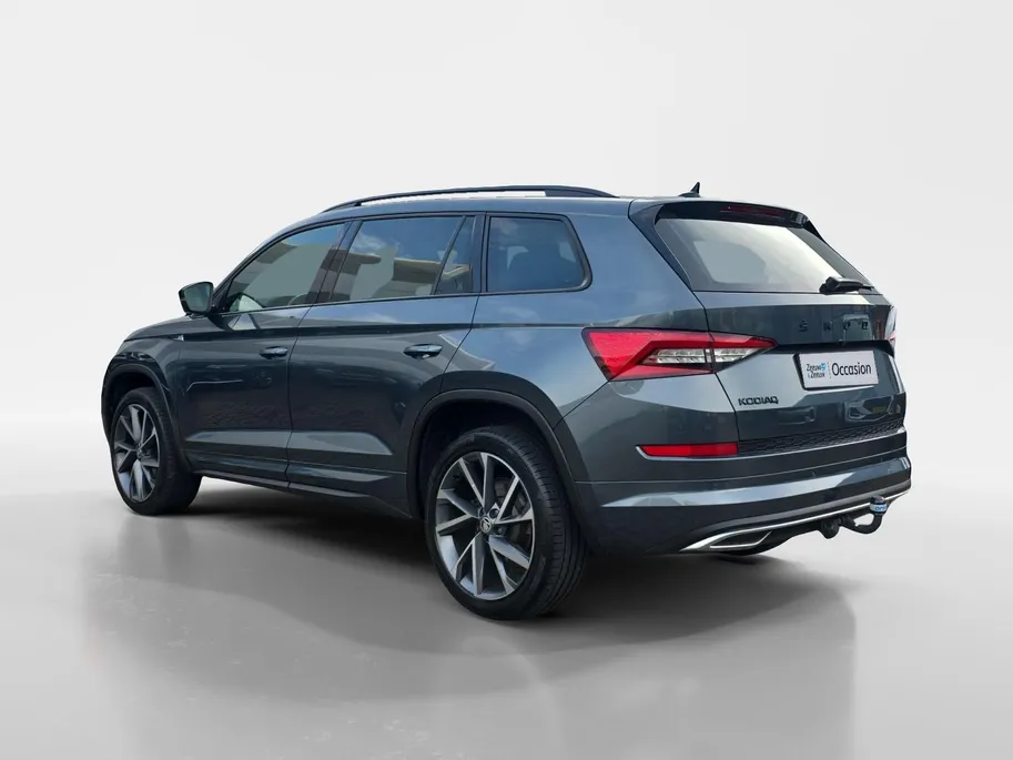 Škoda Kodiaq 1.5 TSI Sportline Business 7p. | Goed onderhouden! | Panoramadak | Trekhaak | Achteruitrijcamera | Elektr. Stoelen | 20'' velgen | 12 maanden garantie