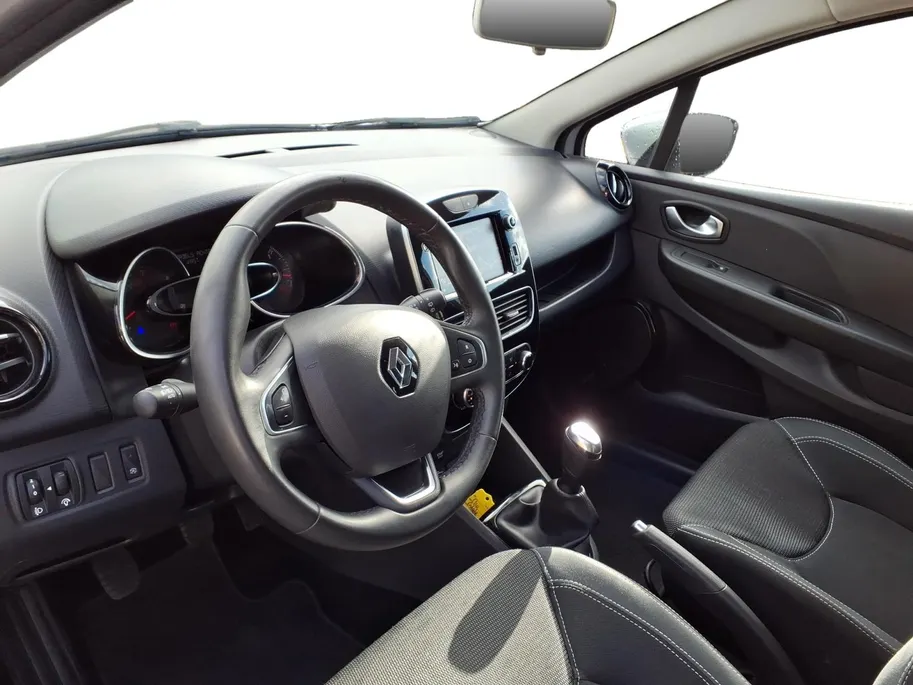 Renault Clio Estate 0.9 TCe Intens Navi , climate , parkeersensor , tel , lm velgen , usb , cruise .