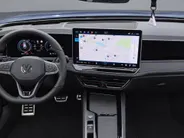 Volkswagen Passat Variant 1.5eTSI 200kW/272PK R-Line Black Style · Panoramadak · Leder · Trekhaak · 360°Camera · Hemelbekleding velours · Garantie t/m 08-12-2030 of 100000km
