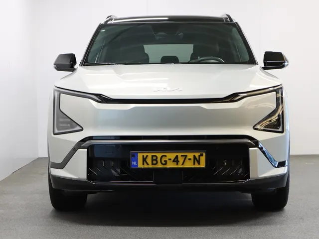 Kia EV5 GT-Line Business Edition 81.4 kWh Afneembare trekhaak & 4 Seizoensbanden