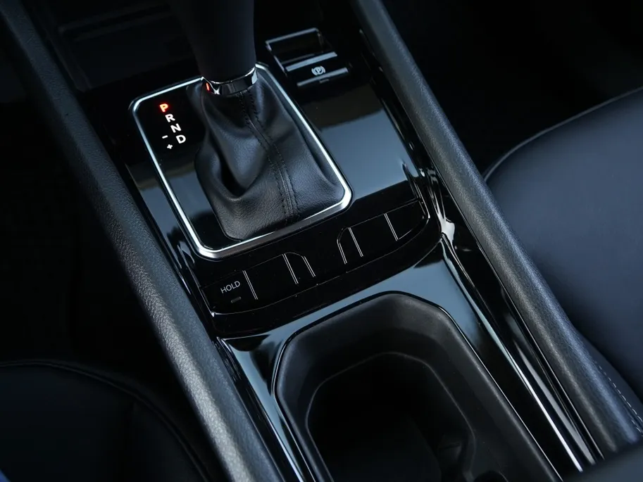 Jeep Compass 1.5T e-Hybrid 130 PK S | Leder | Winter | Camera | LED | 19'