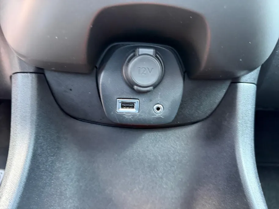 Citroën C1 1.0 e-VTi Feel | Zeer nette auto | Airconditioning | Bluetooth radio | All-season banden |