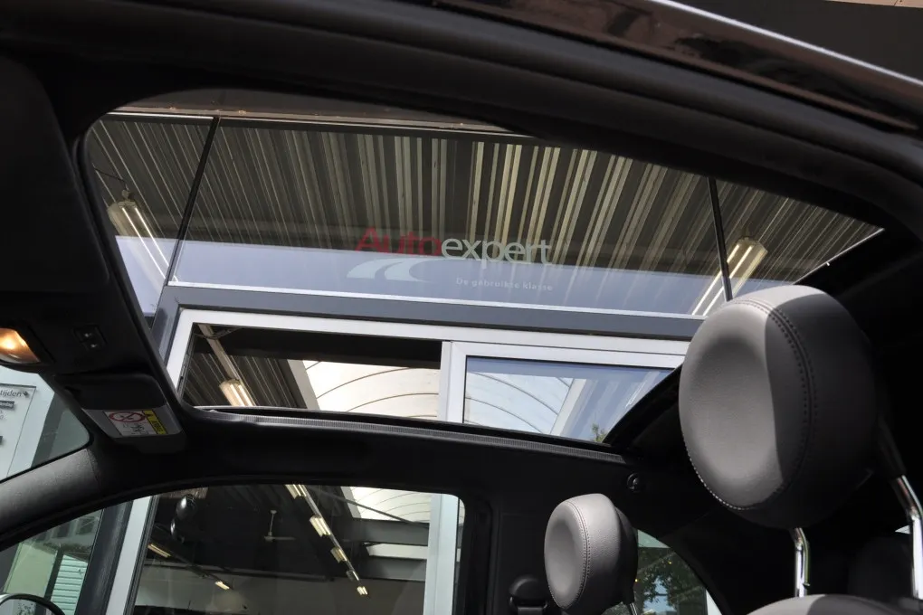 Fiat 500C 1.0 Hybr. Rockstar Clima All Seasons