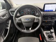 Ford Focus Wagon 1.0 EcoBoost Titanium Business | Trekhaak | HUD | Achteruitrijcamera | Winter Pack | Dodehoek detectie | Elektr. Achterklep | 12 maanden garantie! |