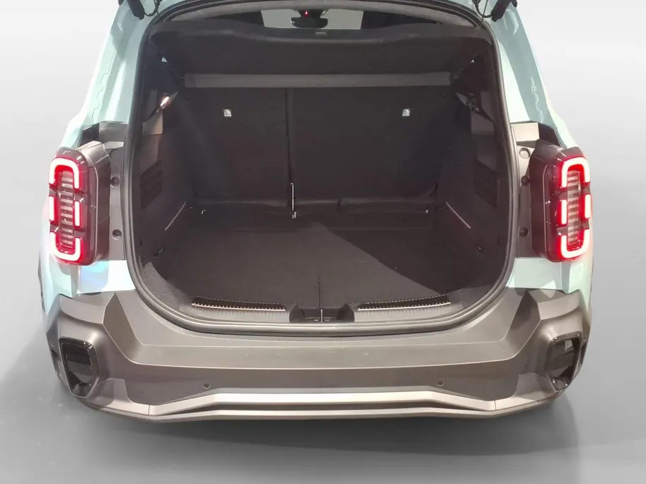 Renault 4 comfort range iconic 52 kWh | Direct leverbaar €1.800,- korting | Gratis 5 Jaar Garantie | LMV | Carplay | Adapter V2L | Elektrische achterklep |