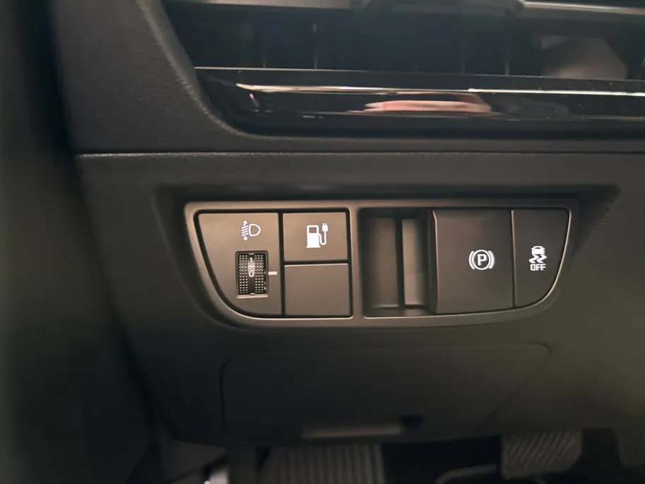Kia EV6 Light Edition 63 kWh Navigatie | Stoel + stuurverwarming | Achteruitrijcamera | Climate control |