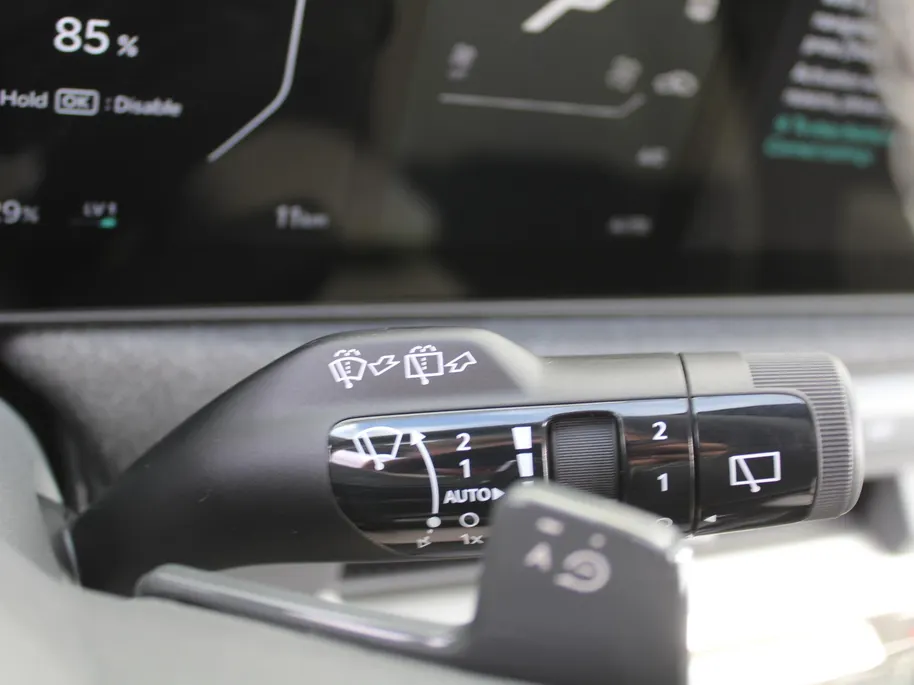 Kia EV3 GT-PlusLine 81.4 kWh | Stuur-/stoelverwarming + ventilatie | Camera rondom | Schuifdak | Leer | HUD | Elek. stoelverstelling + achterklep |