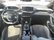 Peugeot 208 1.2 PureTech GT Pack *Navi+Camera*Parkeersensoren*Panoramadak*Stoelverwarming*Climate Control*Cruise Control*Leuke auto!