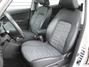 Kia Venga 1.4 CVVT X-ecutive | Trekhaak | 16' LM | Clima | Cruise | Navi | Parkeersensor achter |