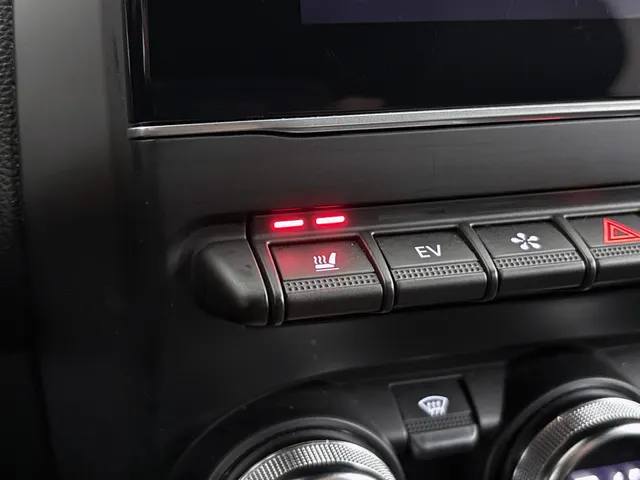Renault Captur E-Tech plug-in hybrid 160PK SL Rive Gauche | 360 CAMERA | WINTER PACK | NAVI GROOT | BLACK EDITION