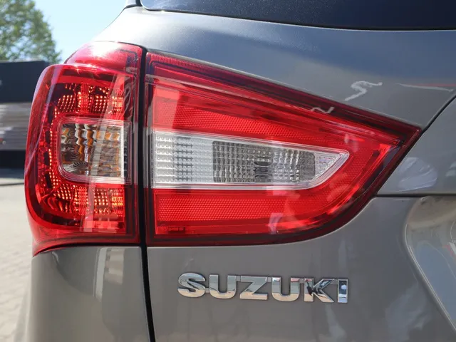 Suzuki S-Cross 1.4 BoosterJet Select Hybrid Trekhaak | AllSeasons | Adapt. Crui