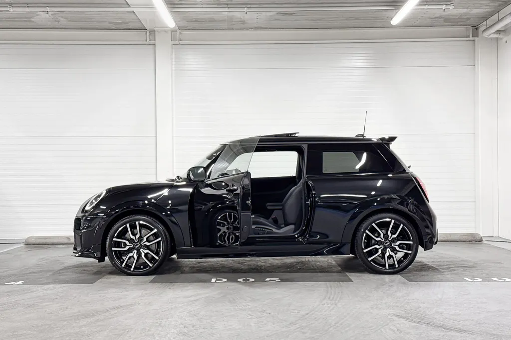 MINI Cooper 3-deurs Cooper S John Cooper Works XL