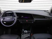 Kia Niro 1.6 GDi Hybrid DynamicPlusLine | Schuif-/kanteldak | Stuur-/stoelverwarming | Cruise adapt. | Camera | Clima | 16' LM |