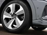 Audi e-tron 55 408pk Quattro S edition 95 kWh · SOH 97% · Panoramadak · Camera · Luchtvering · Elek. Achterklep · 20'' Inch ·