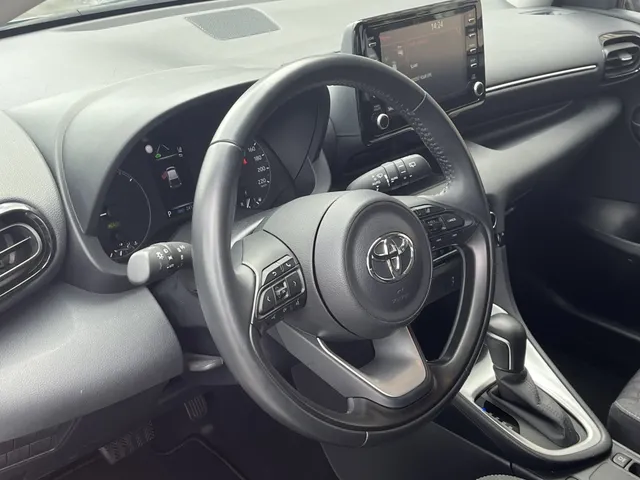 Toyota Yaris 1.5 Hybrid Active | Trekhaak | Camera | Stoelverwarming