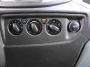 Ford Transit 290 2.0 TDCI L2H2 Trend | Nieuwe motor 35000 km |Trekhaak | Imperiaal | Voorruitverwarming | Navi |