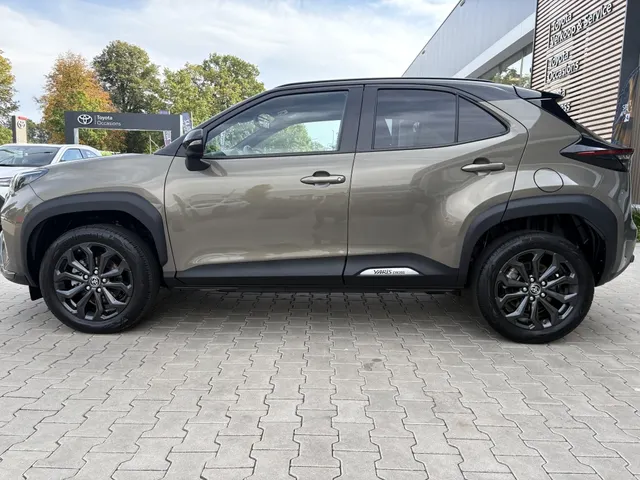 Toyota Yaris Cross 1.5 Hybrid Explore | Stoelverwarming | Parkeersensoren