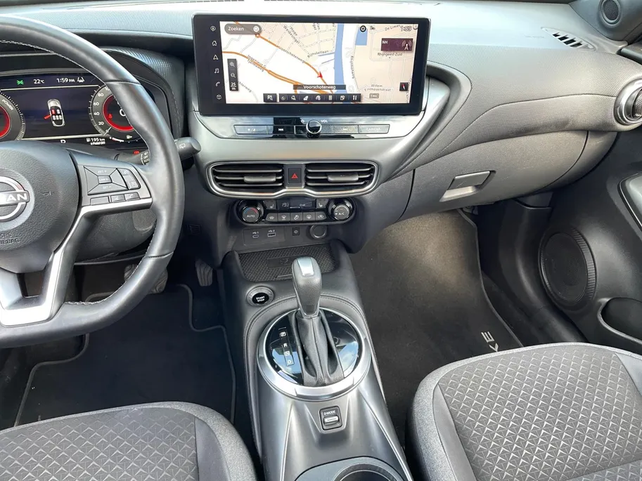 Nissan Juke 1.6 Hybrid N-Connecta *Automaat*Navi+Camera*Winter Pack*Climate Control*LM Velgen*Carplay*1ste eigenaar!
