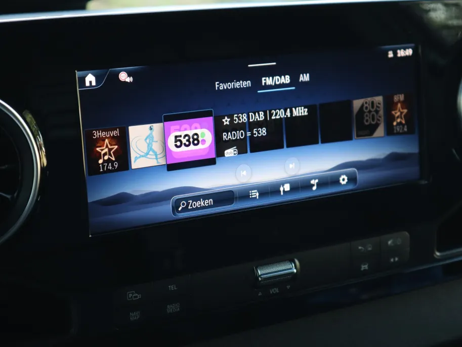 Mercedes-Benz Sprinter 317 CDI L2H2 LED SIDEBARS