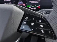 Audi Q6 e-tron S edition 306pk performance 100 kWh · 360 Camera · Leder · Warmtepomp · Luchtvering · Elek. Voorstoelen · Elek. Achterklep · 20'' Inch ·