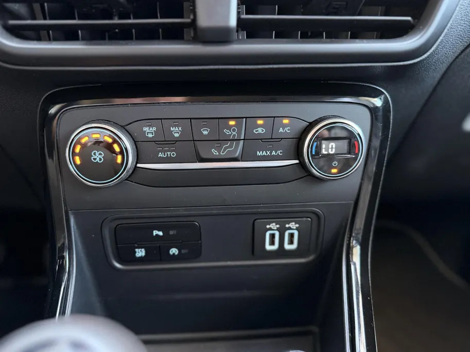 Ford EcoSport 1.0 EcoBoost Titanium DRIVER ASSISTANCE PACK I TREKHAAK I APPLE CARPLAY / ANDROID AUTO I