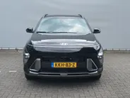 Hyundai Kona 1.6 GDI HEV 138pk DCT Premium / DIRECT LEVERBAAR! / Demonstratieauto /