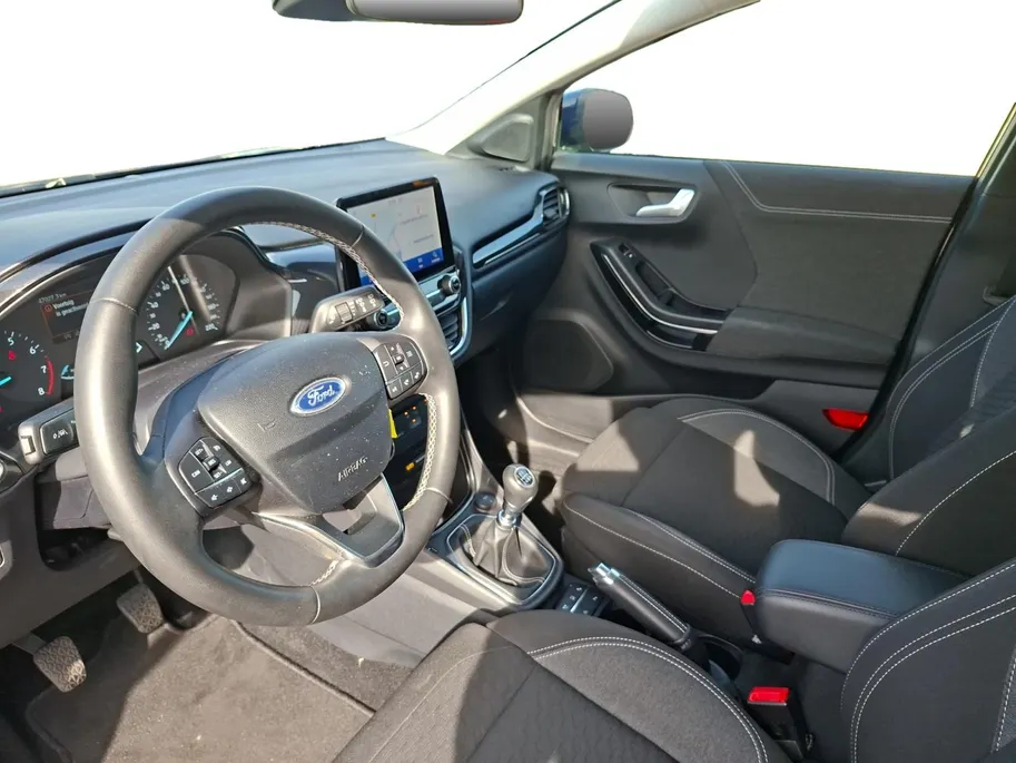 Ford Puma 1.0 EcoBoost Hybrid Titanium | Dealeronderhouden | Trekhaak afneembaar | Navigatie | Achteruit rij camera