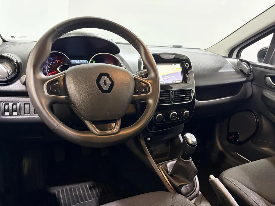 Renault Clio 90PK TCe Limited | Camera | Airco | Cruise Control | Lichtmetalen Velgen | Bluetooth | Keyless Entry | Elektrische Ramen & Spiegels | Parkeersensoren | Armsteun |