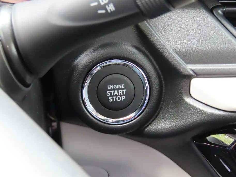 Suzuki Swift 1.2 Comfort | Actiekorting €2200 | Beperkte Voorraad | Private Lease vanaf €299 | Led verlichting | Smart entry systeem | Apple Carplay & Android auto |