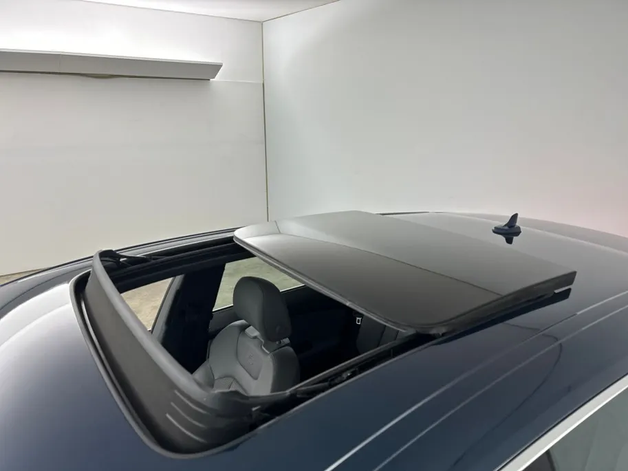 Audi Q8 55 TFSI-e quattro S-Line | Panoramadak | Luchtvering | 21'' L.M. Velgen | SoH 100%