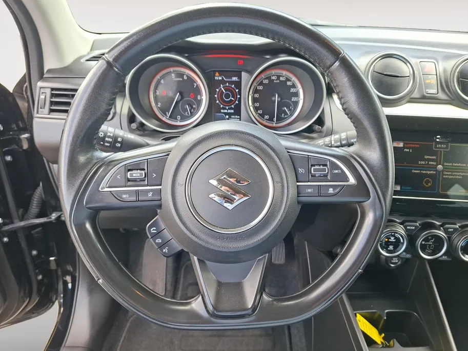 Suzuki Swift 1.0 Stijl Smart Hybrid 112 PK | Dealeronderhouden | Navigatie | Achteruit rij camera | Lichtmetalen velgen