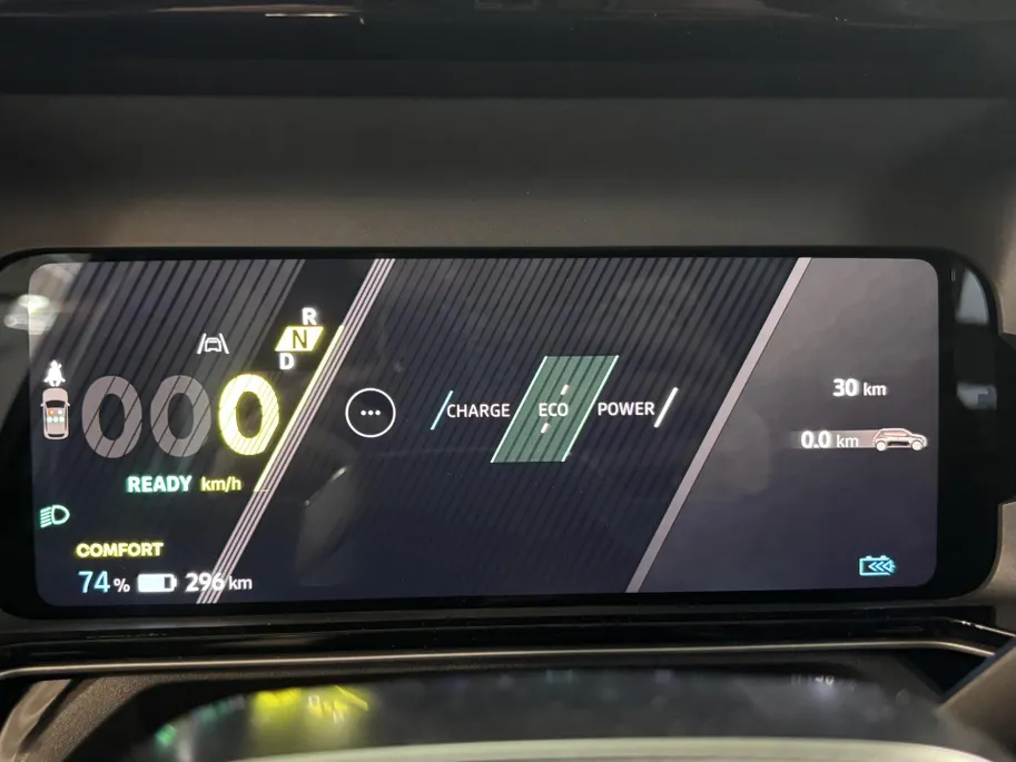 Renault 5 Comfort Range Iconic Cinq 52 kWh Automaat | DEMO | Harman Kardon Audio | Camera | Blind Spot Warning | Adaptive Cruise Control | Climate Control | Apple CarPlay/Android Auto | Digital Cockpit |