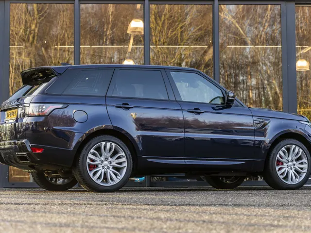 Land Rover Range Rover Sport 2.0 P400e HSE Dynamic