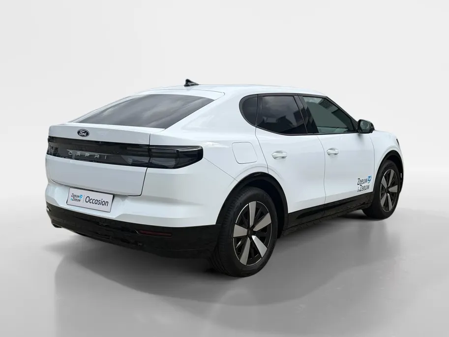 Ford Capri Premium Extended Range RWD 77 kWh | NL auto | DEMO | Adapt. Cruise control | BLIS | Elektrische achterklep | Elek. verstelbare bestuurdersstoel en passagiersstoel | Winter pack | 360 graden camera | Parkeersensoren voor en achter | Bovag garantie |