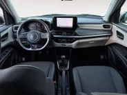 Suzuki Swift 1.2 Style Smart Hybrid | Apple Carplay/Android Auto | Achteruitrij Camera | Adaptive Cruise Control | All-Season | BLISS | LED | LMV 16' | Stoelverwarming |