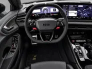 Audi RS5 Avant e-hybrid quattro 639 PK · Keramisch · RS design pakket · Panorama-glasdak · Optiekpakket forged carbon