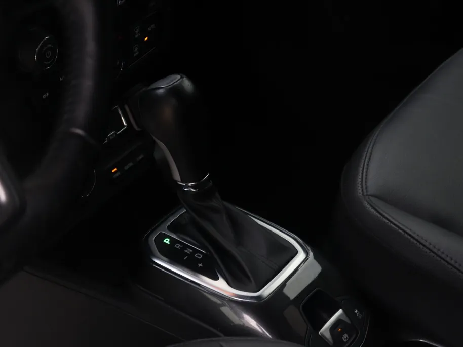 Jeep Renegade 4xe 240 PK Hybrid S | Navi | Carplay | LED | Leder | 19′