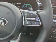 Kia XCeed 1.6i PHEV ExecutiveLine 1e Eigenaar | Dealer Onderhouden | Meest luxe uitvoering | Fabrieksgarantie | Stoelverwarming en Ventilatie | Carplay & Android | Camera | Dodehoek Detectie | Leder | Cruise Control Adaptief | Panorama Dak |