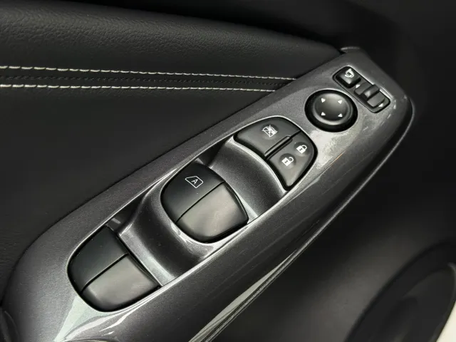 Nissan Juke Hybrid 143pk N-Design | Navigatie | App Connect | Apple CarPlay | Android Auto | Camera | Keyless