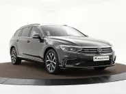 Volkswagen Passat 1.4 TSI 218pk DSG PHEV GTE Business · Camera · Wegklapbare Trekhaak · Apple/Android Car Play · P-Sensoren · 17'' Inch ·