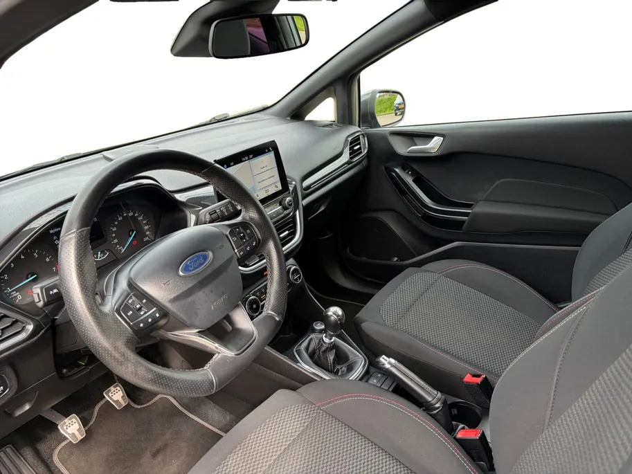 Ford Fiesta 1.0 EcoBoost ST-Line 125PK 3drs | 1e Eigenaar | NL-Auto | Climate Control | Navigatie | Parkeersensoren | Privacy Glass | Apple Carplay / Android Auto